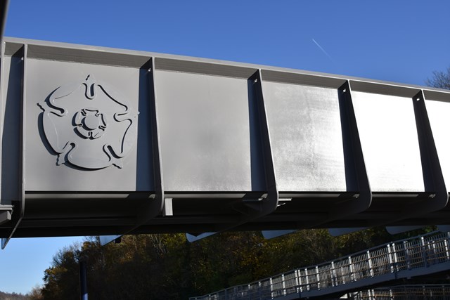 Rosa's bridge in Gomshall features a rose motif