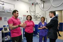 Navigator visit to Royal Infirmary of Edinburgh: Left to right: Tam Begbie, Geraldine Lennon, Dr Sara Robinson, Michael Matheson
