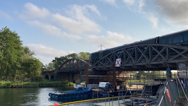 Rail passengers on the move again through Nuneham as major project to replace 160-year-old viaduct support completes ahead of schedule: Nuneham Viaduct reopens to passenger services 09062023