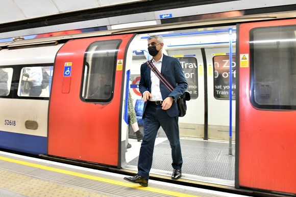 TfL Press Release - Mayor re-opens Bank branch of Northern line and welcomes customers to new spacious Underground platform and concourse: © Caroline Teo- Bank Extension 1