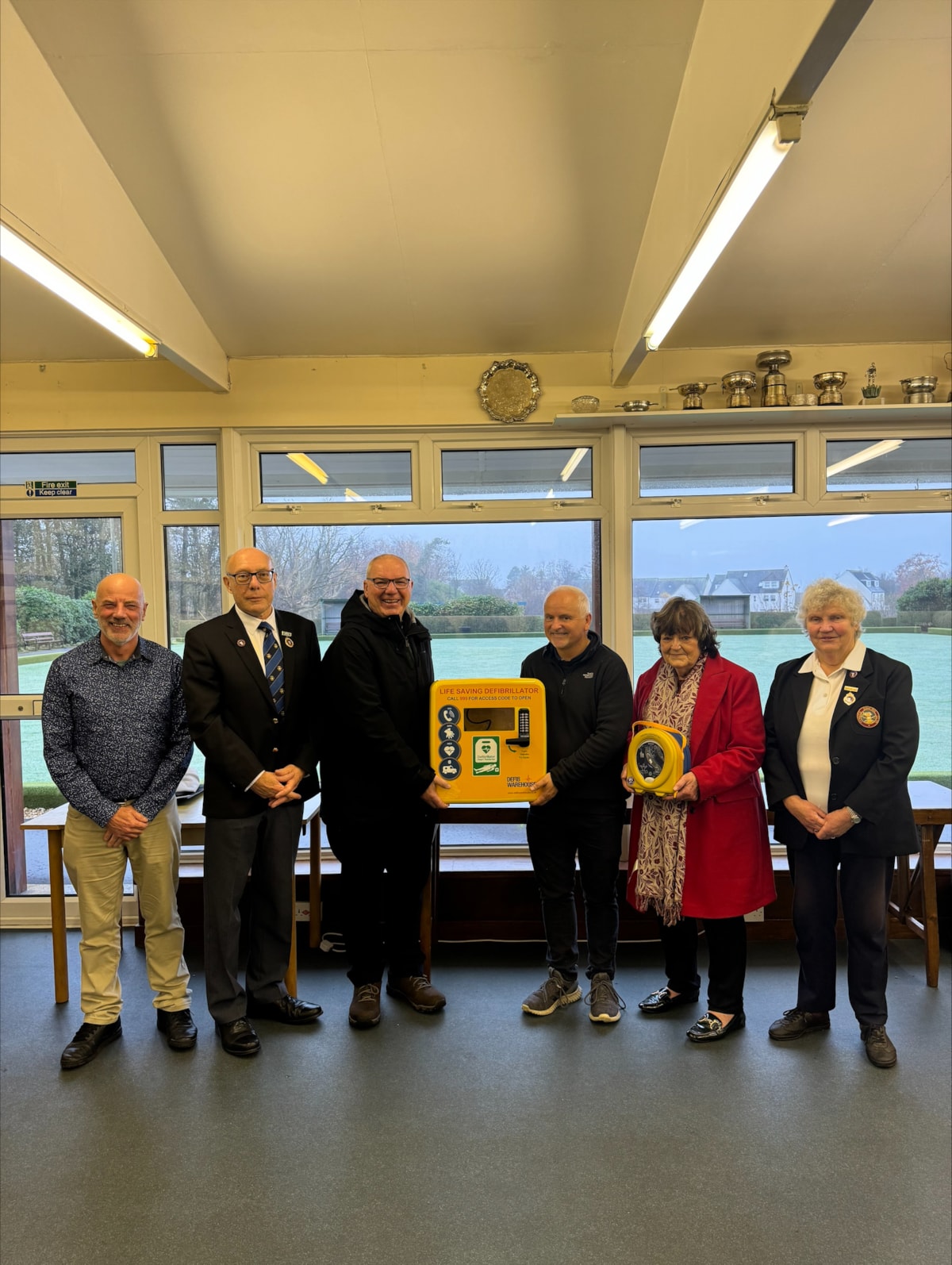 Defib Handover Fenwick Bowling Club