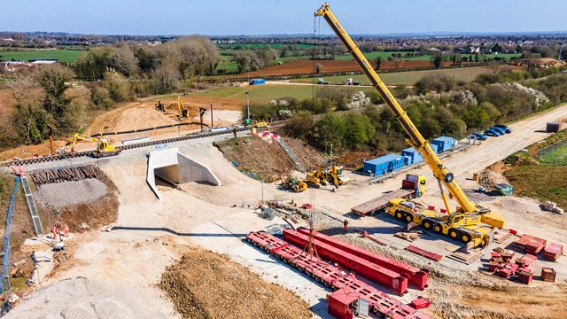 Time-lapse shows Bicester railway underpasses completed this Easter: Bicester bank holiday work - worksite