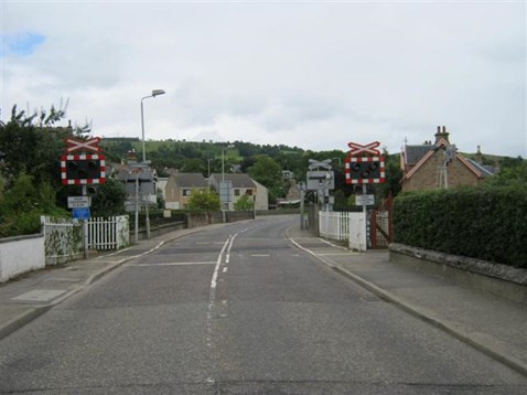 Dingwall LX 2