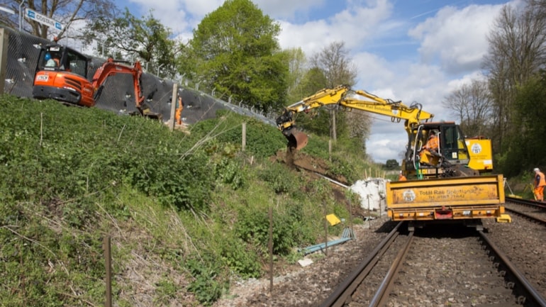 THREE WEEKS TO GO: Buses replace trains between Ashford and Borough Green & Wrotham for nine days as major improvement work takes place
