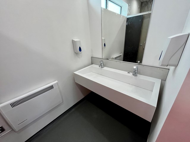 New toilet block now open at Market Harborough station
