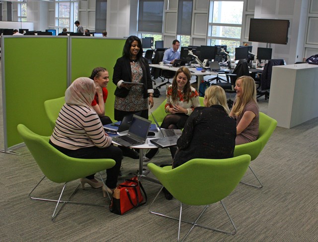 Technology broadcaster Maggie Philbin and Network Rail team up to show girls how tech and trains can lead to a great career: Network Rail IT Project managers' meeting