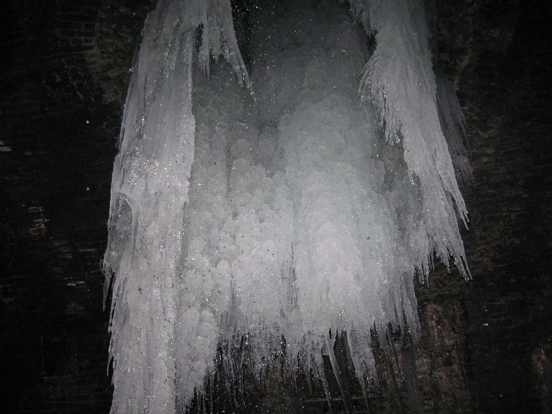 Icicles form in S&C tunnels_3: Icicles build up inside Blea Moor and Rise Hill tunnels, and rise up from the ground like stalactites and stalagmites.