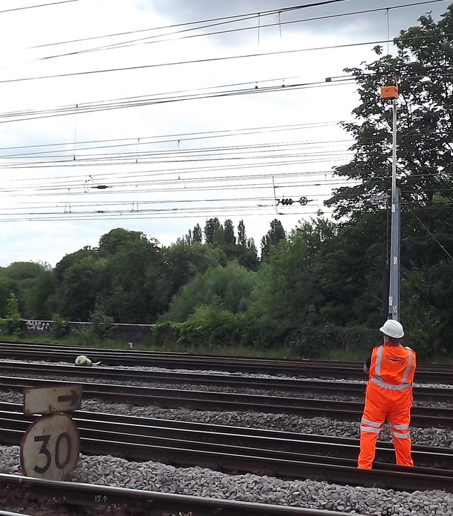 Overhead line maintenance camera