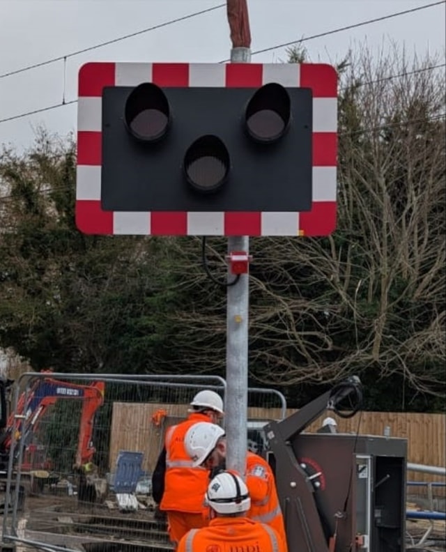 Network Rail Anglia Meldreth Road level crossing upgrade: Network Rail Anglia Meldreth Road level crossing upgrade