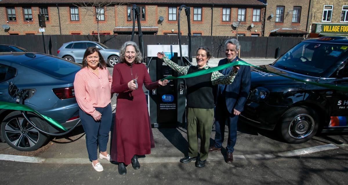 Mayor Woodley and Cllr Sarah Young with Suzanne Ward and Francis O’Donnell from ESB