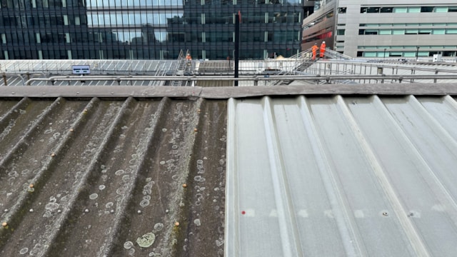 Liverpool Street roof - discoloured old panel on the left, brand new panel on the right: Liverpool Street roof - discoloured old panel on the left, brand new panel on the right