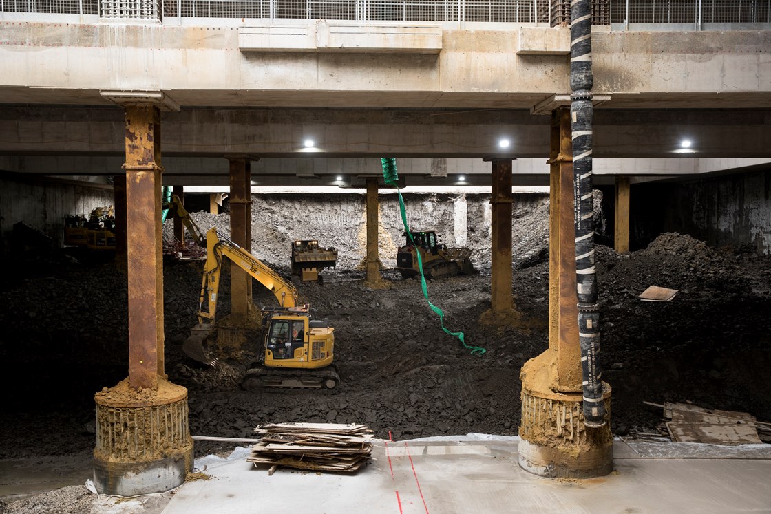 First concrete pour to create bases slab for HS2 tracks at Old Oak Common station-5