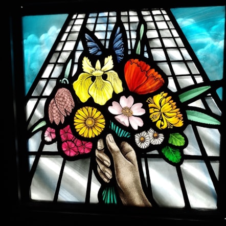 glass panels by The British Society of Master Glass Painters (5)