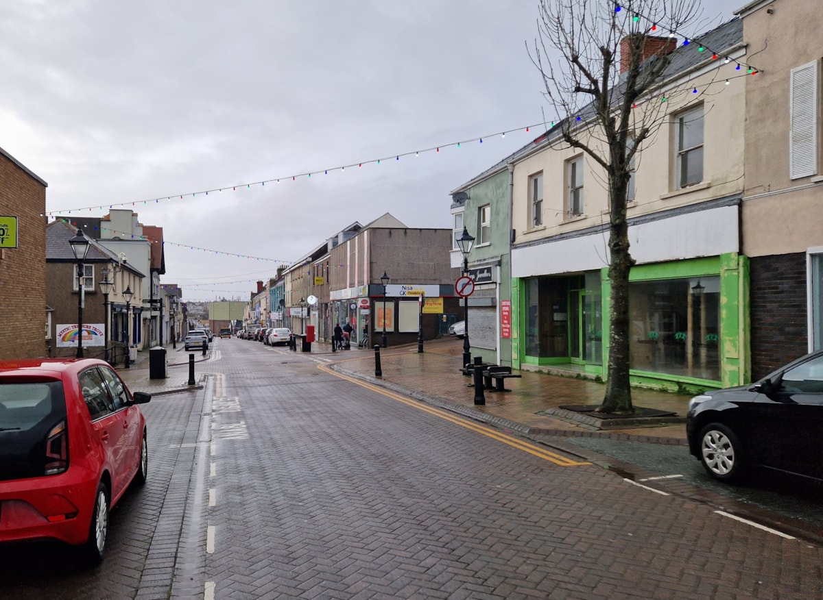 Charles Street, Aberdaugleddau