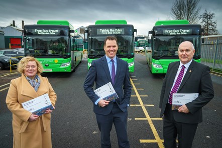 Newport free bus travel l-r Councillor Jane Mudd (Leader Newport Council), Lee Waters (Deputy Minister for Climate Change), Simon Gibson (Chair of Burns Delivery Unit)