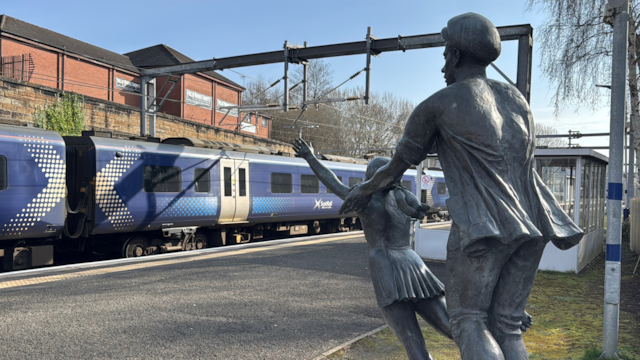 Railway sculpture finds new home in Springburn after years in storage: Hope and Heritage statue 3