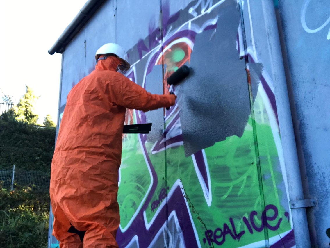 Graffiti hotspots targeted in major railway clean-up across Anglia’s rail network: Network Rail cleaning graffiti