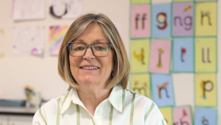Minister for Education and Welsh language school classroom cropped