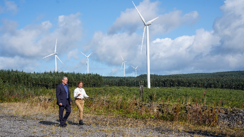 20.08.24 First Minister Eluned Morgan and Prime Minister Keir Starmer at Windfarm in Carmarthenshire