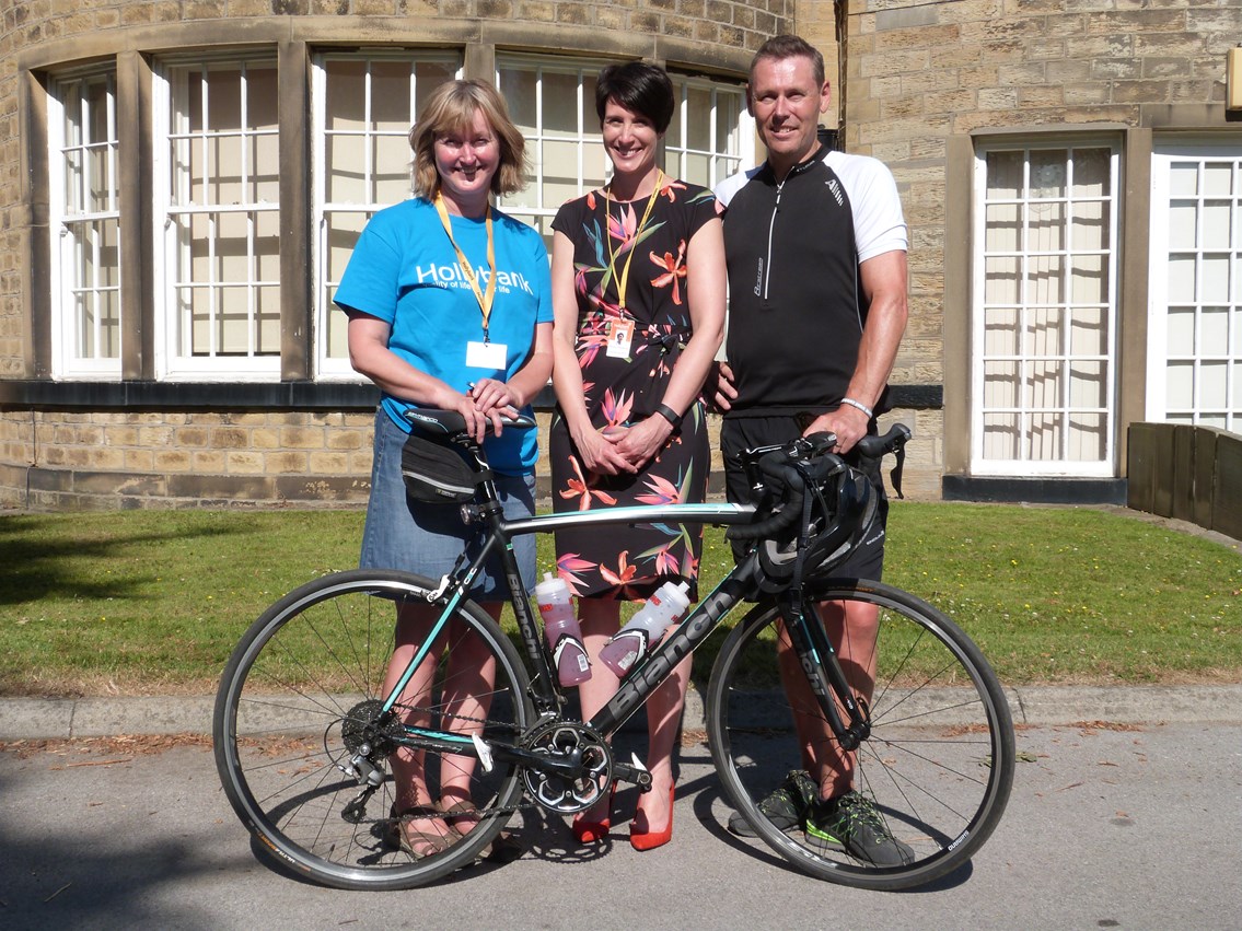Joanne Keenan, race organiser and member of the support team, Anna O’Mahoney, Hollybank Trust’s Chief Executive Officer, and Ian Quick.