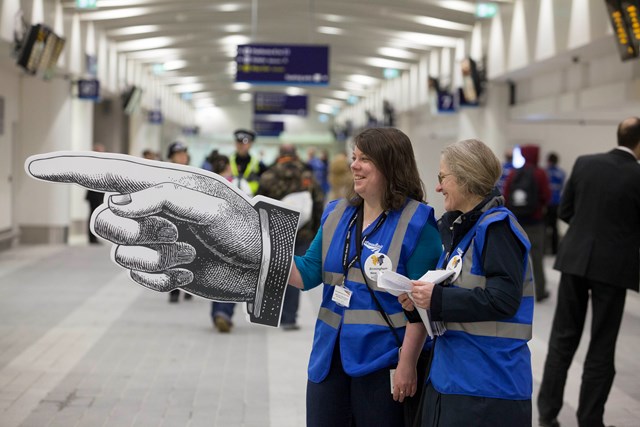 New Birmingham New Street - volunteers in action: New Birmingham New Street opens to passengers