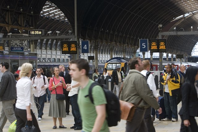 Passengers advised to check before they travel ahead of London Marathon: Paddington station