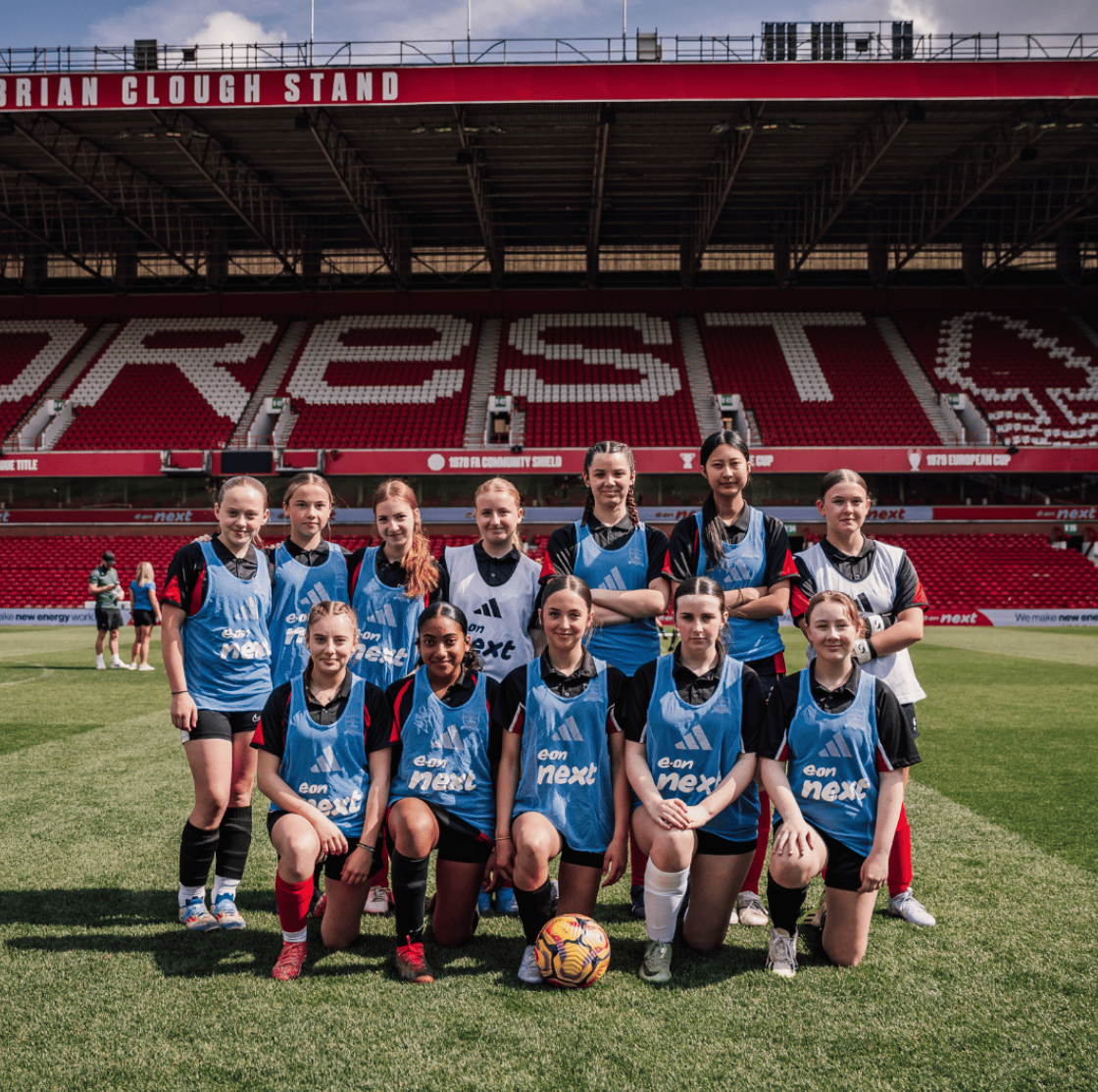 1 – PLAY ON THE PITCH – HERO IMAGE