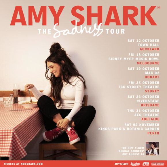 Amy-Shark-1080x1080