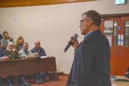 Cllr Mike Evemy speaking to a CDC Local Plan forum