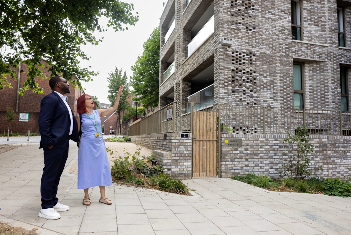 Cllr Jackson viewing the newly completed blocks