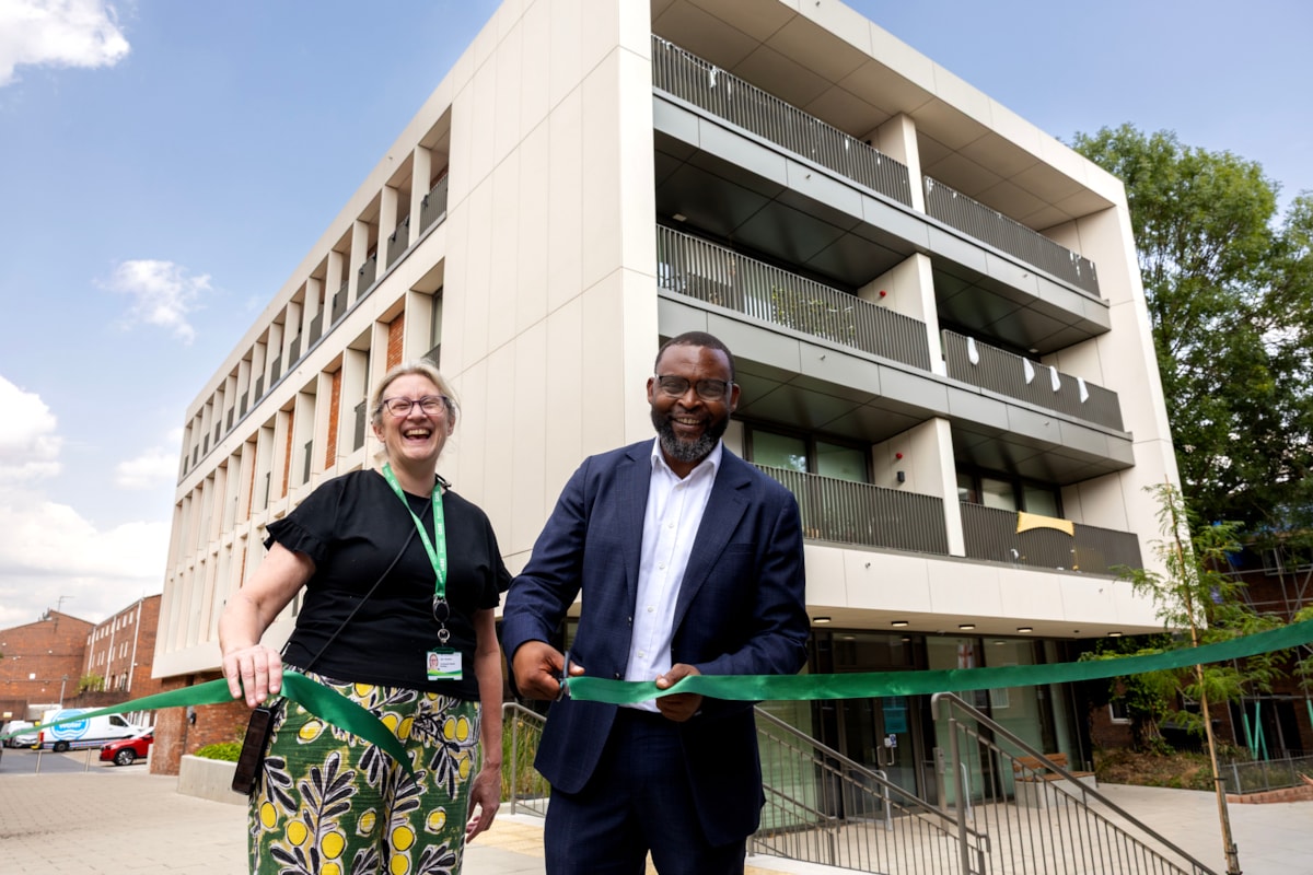 Cllr Jackson viewing the new blocks