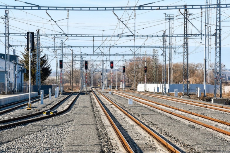 Czech Republic Electric Rail contract