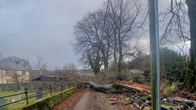Engineers battle to repair damage from Storm Isha as Storm Jocelyn named