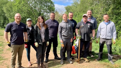 Siemens Mobility employees deliver 1,200+ volunteering hours across 9 UK locations for volunteering month: Siemens Mobility Volunteers-2