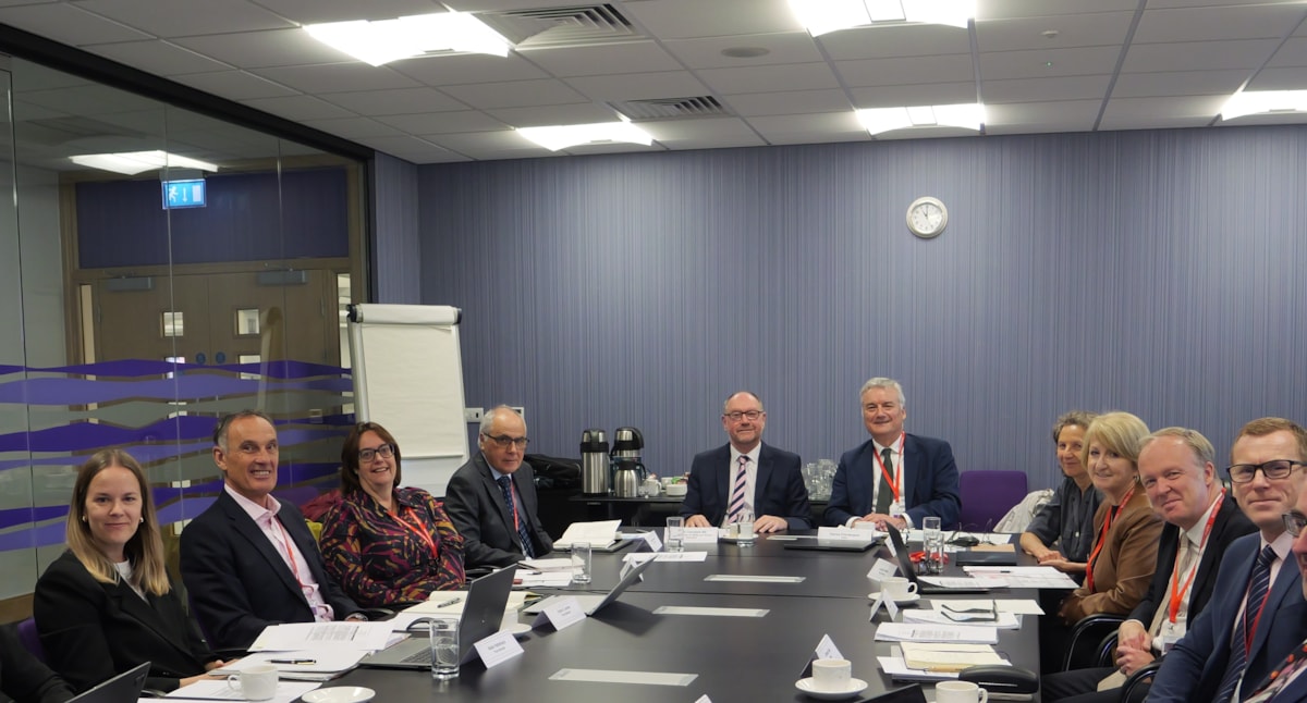 he panel meeting 3