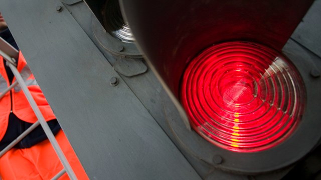 Suspected metal thieves delay Shrewsbury to Wolverhampton trains: Generic signal picture 16x9