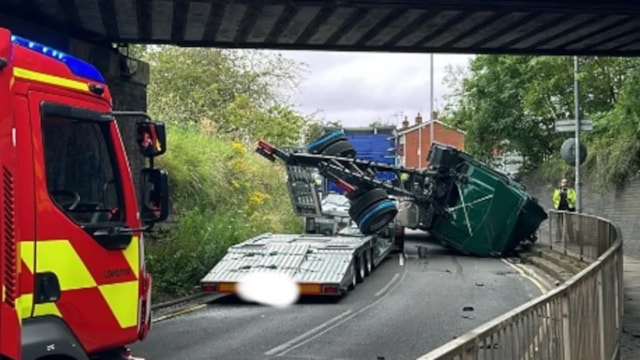 Lorry struck railway bridge near Stoke-on-Trent