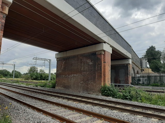 Road closure as Network Rail makes final improvements at Northamptonshire bridge: Station Road bridge, Isham