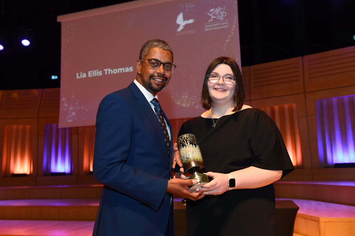 Lia Ellis Thomas - Young Person
