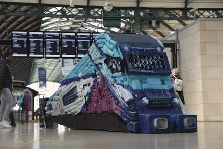 TransPennine Express (TPE) and Hull based artist Andy Pea have unveiled a sculpture made entirely of recycled materials at Hull Paragon Station ahead of Global Recycling Day