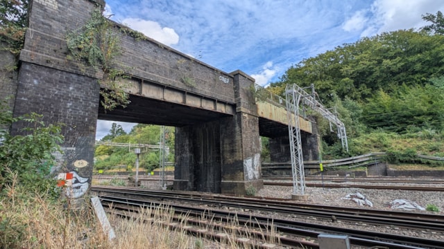 West Coast Main Line to close between London Euston and Watford due to emergency bridge work: Oxhey Grange footbridge