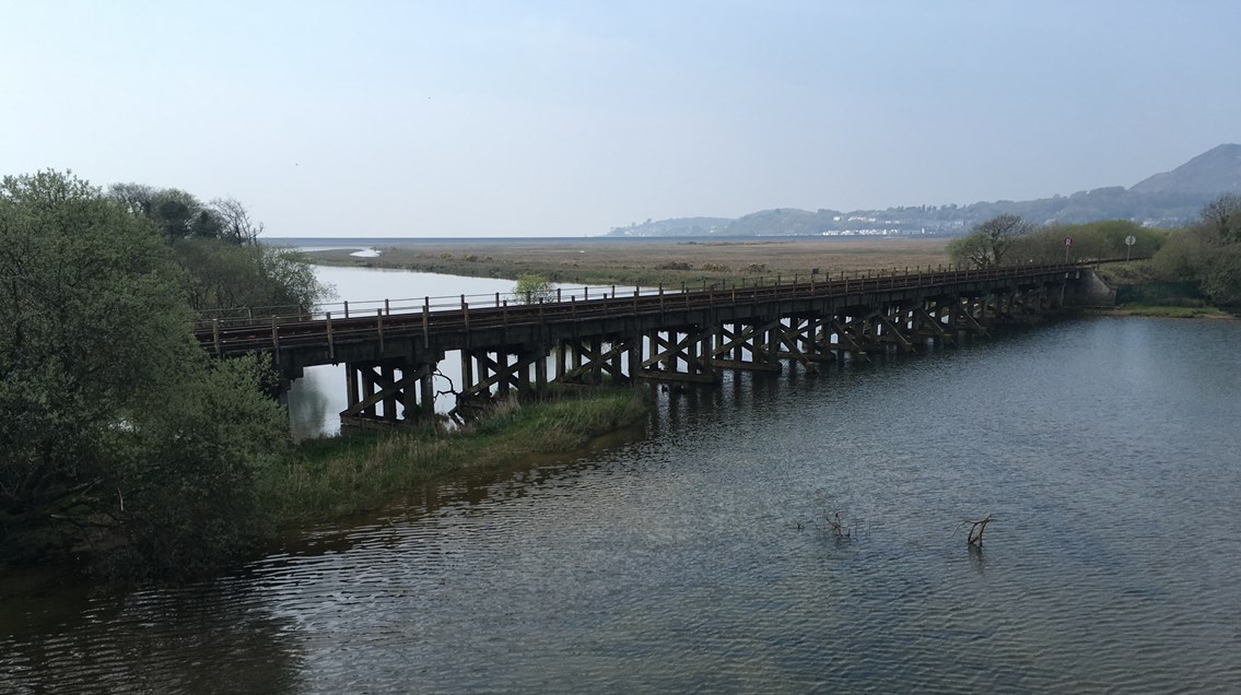 Traeth Mawr Viaduct gets £1.85m investment to improve resilience on Cambrian Line: Traeth Mawr bridge photo