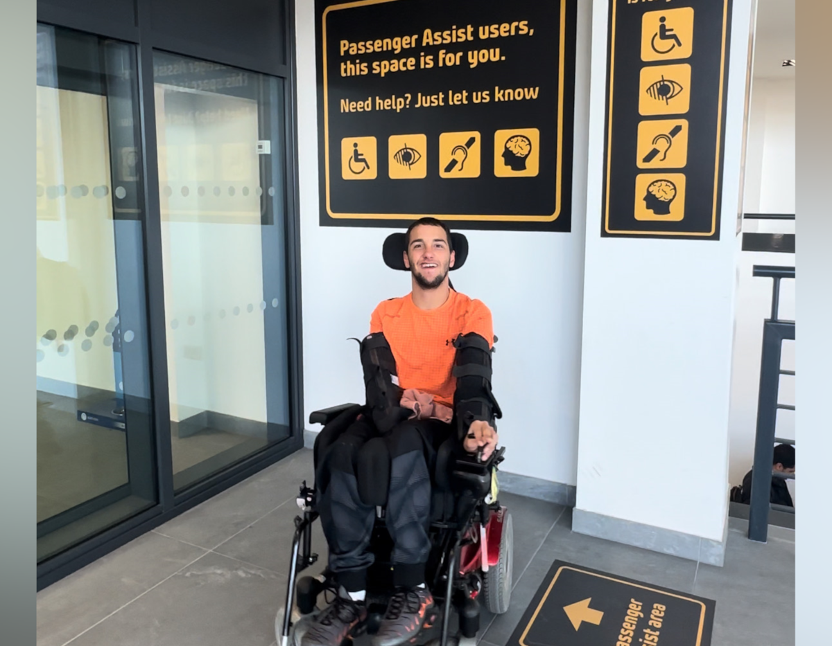 An image of Jimmy Simpson at Sunderland Station's passenger assist meeting point