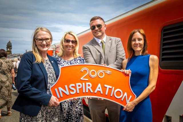 Inspiration at Scarborough - Sarah Price, Suzanne Donnelly, Leevan Finney and Emma Roberts by Jonny Walton 14: Inspiration at Scarborough - Sarah Price, Suzanne Donnelly, Leevan Finney and Emma Roberts by Jonny Walton 14