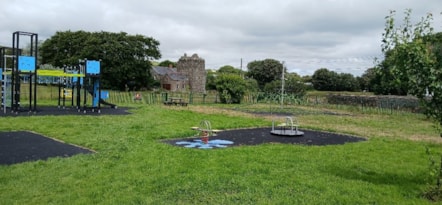Angle Play Park