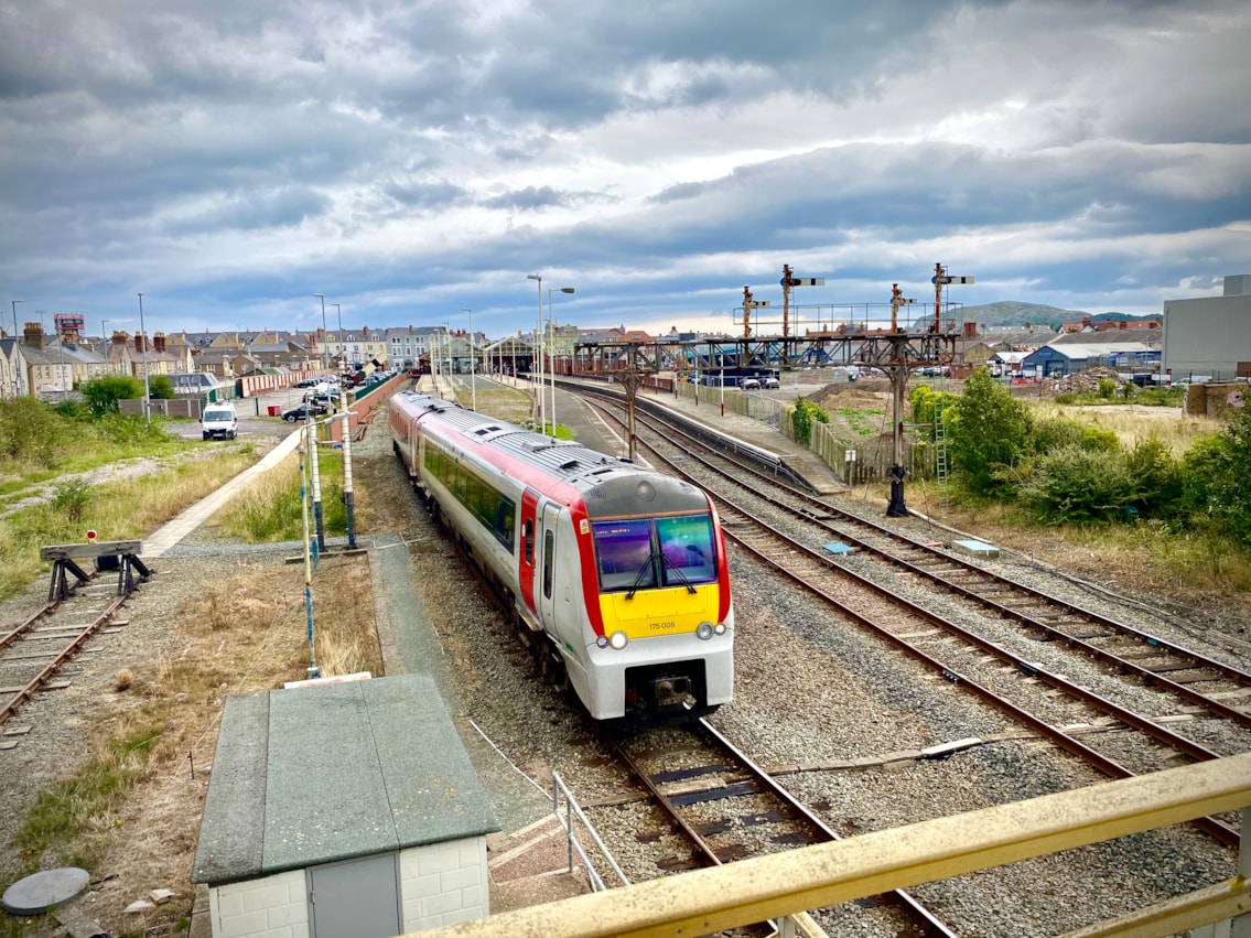 TfW Class 175 at Llandudno Station Network Rail