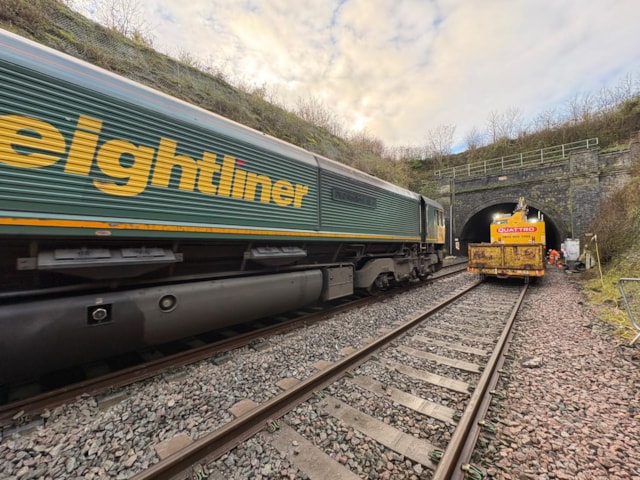 Dec 25 tunnel at Castle Cary: Dec 25 tunnel at Castle Cary