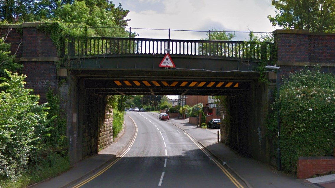 Existing Rugby Road railway bridge Leamington Spa Google Maps