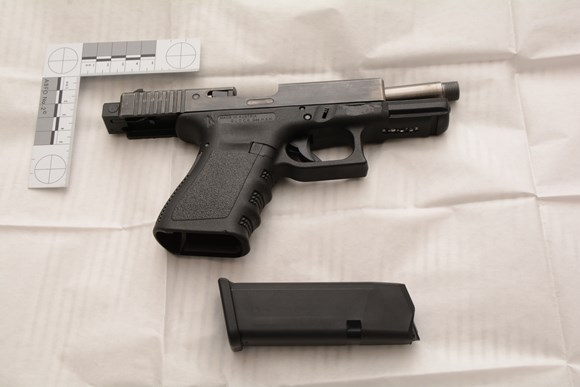 SWROCU Glock 19 handgun