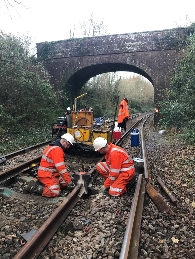 Weymouth to Yeovil/Wareham - Welding new rails at Bradford Peverell: Weymouth to Yeovil/Wareham - Welding new rails at Bradford Peverell